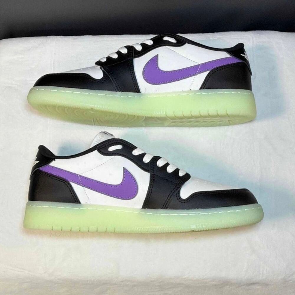 Air Jordan 1 Retro Low OG GS Black Raspberry HF0410-001 Size 7Y - Picture 6 of 16